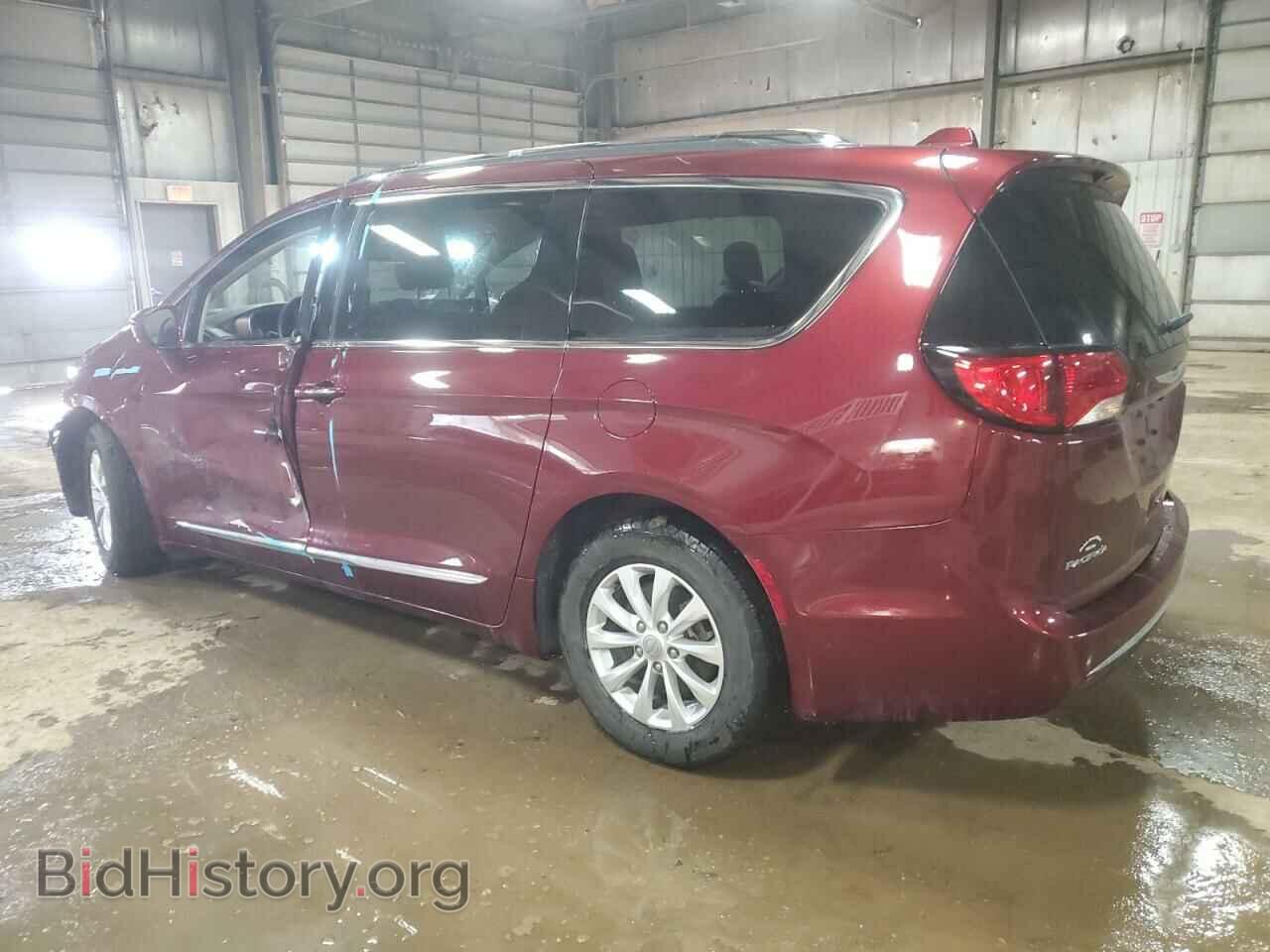 2018 CHRYSLER PACIFICA - VIN: 2C4RC1BG3JR277540 - Фото 2