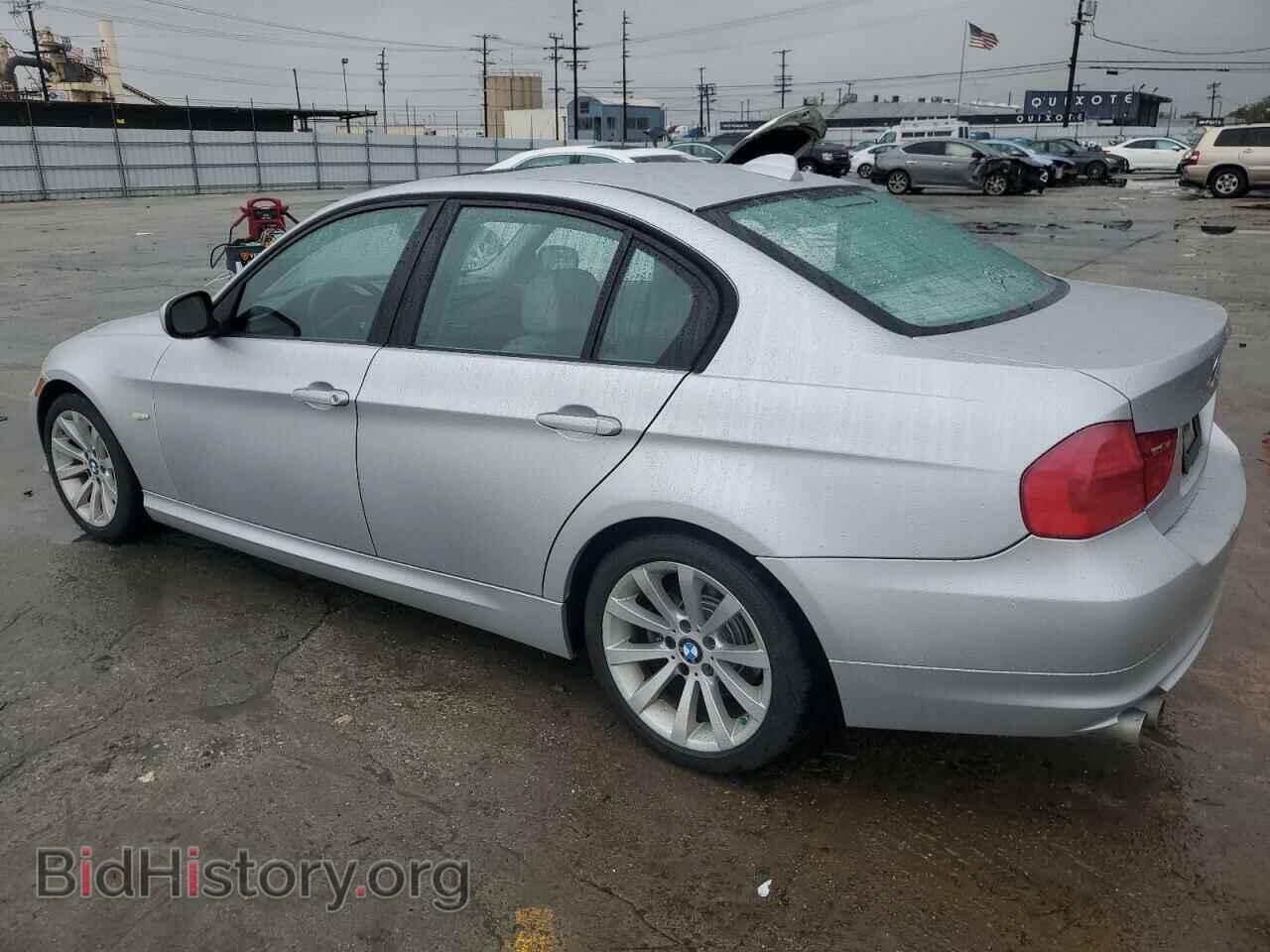 2011 BMW 3 SERIES - VIN: WBAPH5G58BNM77171 - Фото 2