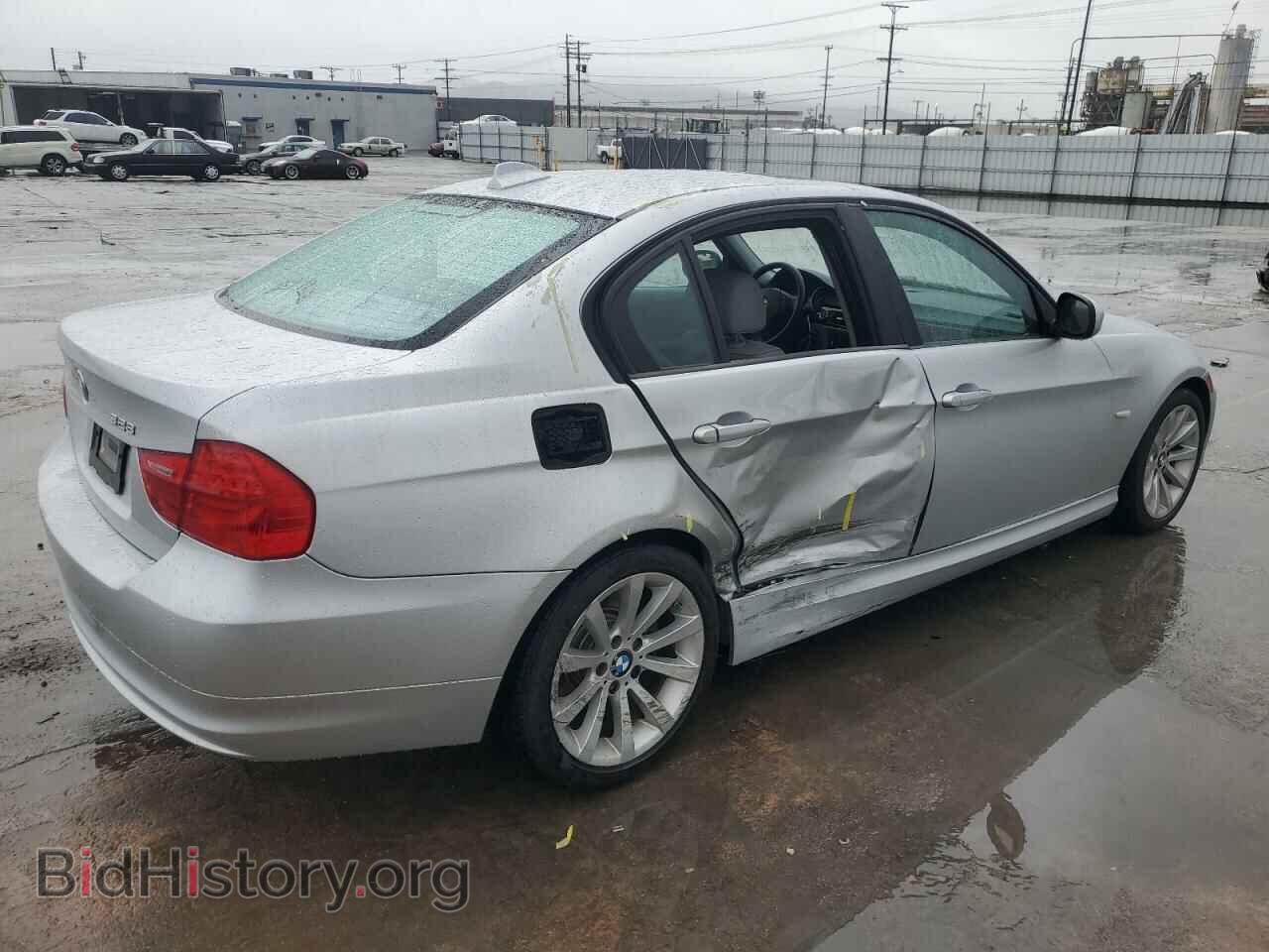 2011 BMW 3 SERIES - VIN: WBAPH5G58BNM77171 - Фото 3