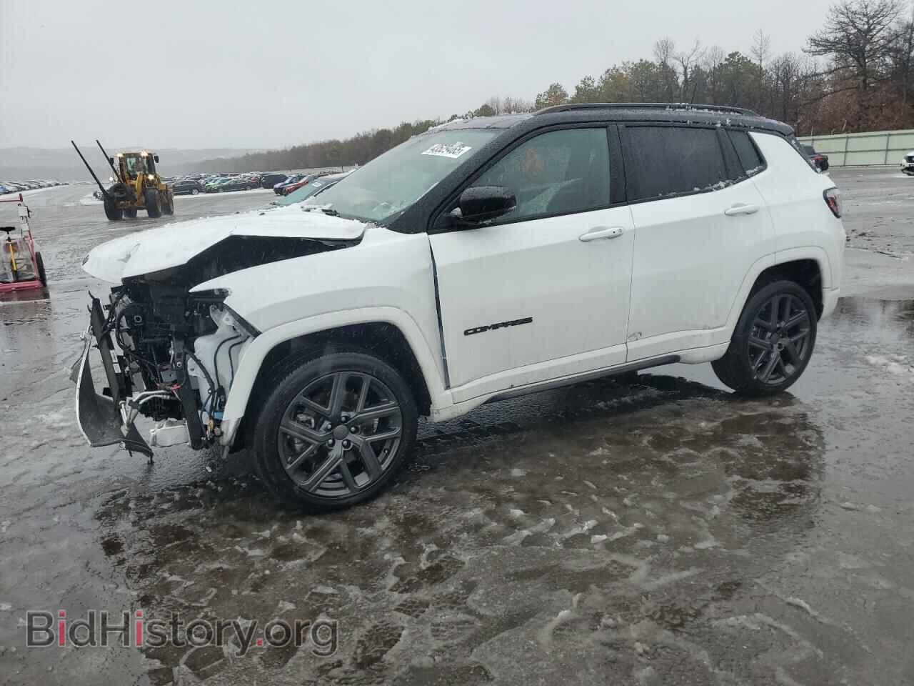 Фотография 3C4NJDCN1RT171857 - JEEP COMPASS 2024