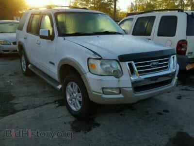 2006 Ford EXPLORER, белый — VIN 1FMEU74E26UB67949, Copart