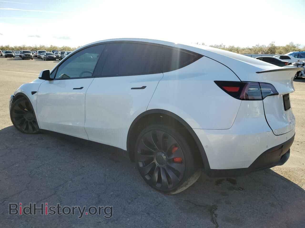 2022 TESLA MODEL Y - VIN: 7SAYGDEF5NF346866 - Фото 2