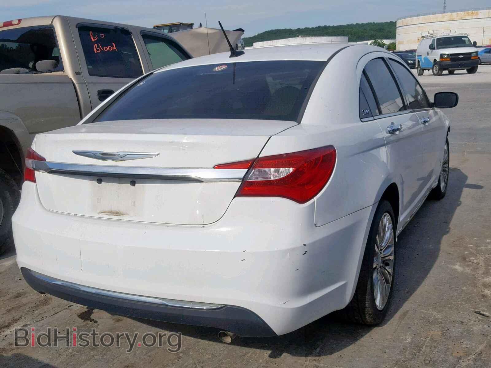 2012 CHRYSLER 200 - VIN: 1C3CCBCB0CN263243 - Фото 4