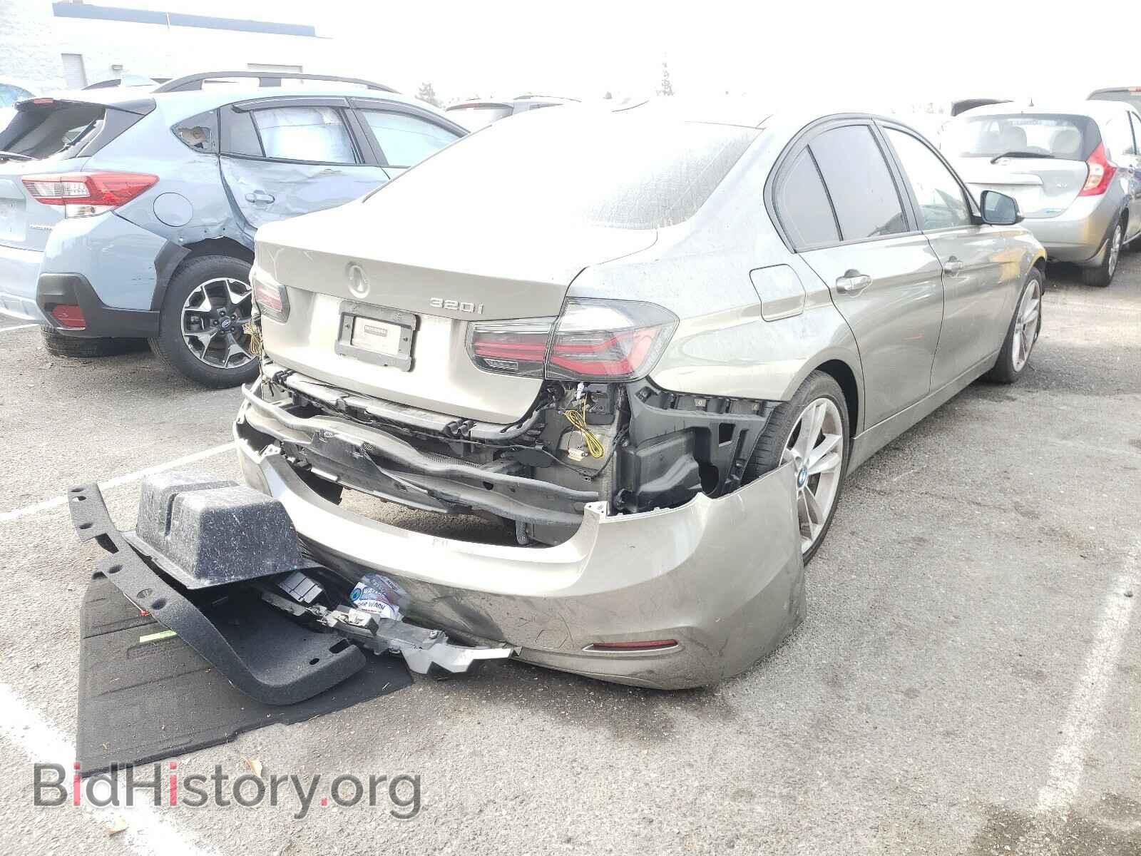 2016 BMW 3 SERIES - VIN: WBA8E1G54GNT36613 - Фото 4