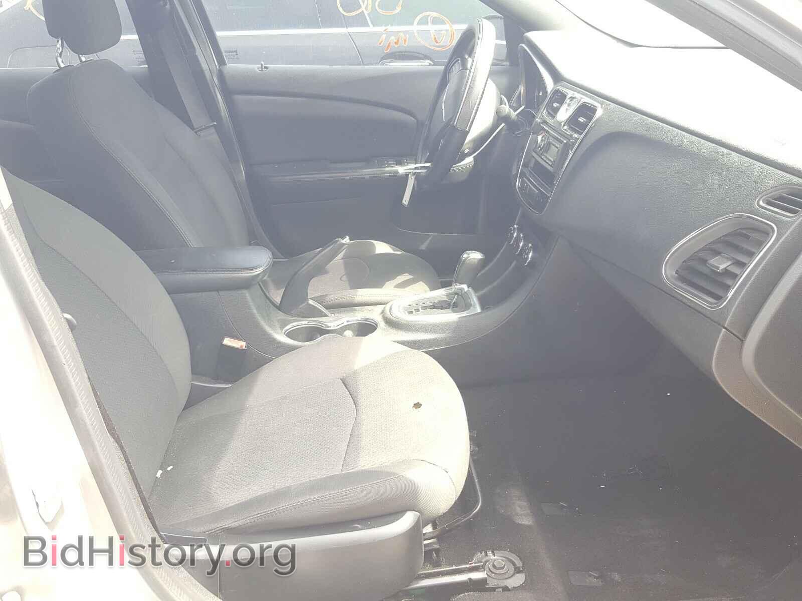 2014 CHRYSLER 200 - VIN: 1C3CCBAB1EN209438 - Фото 5