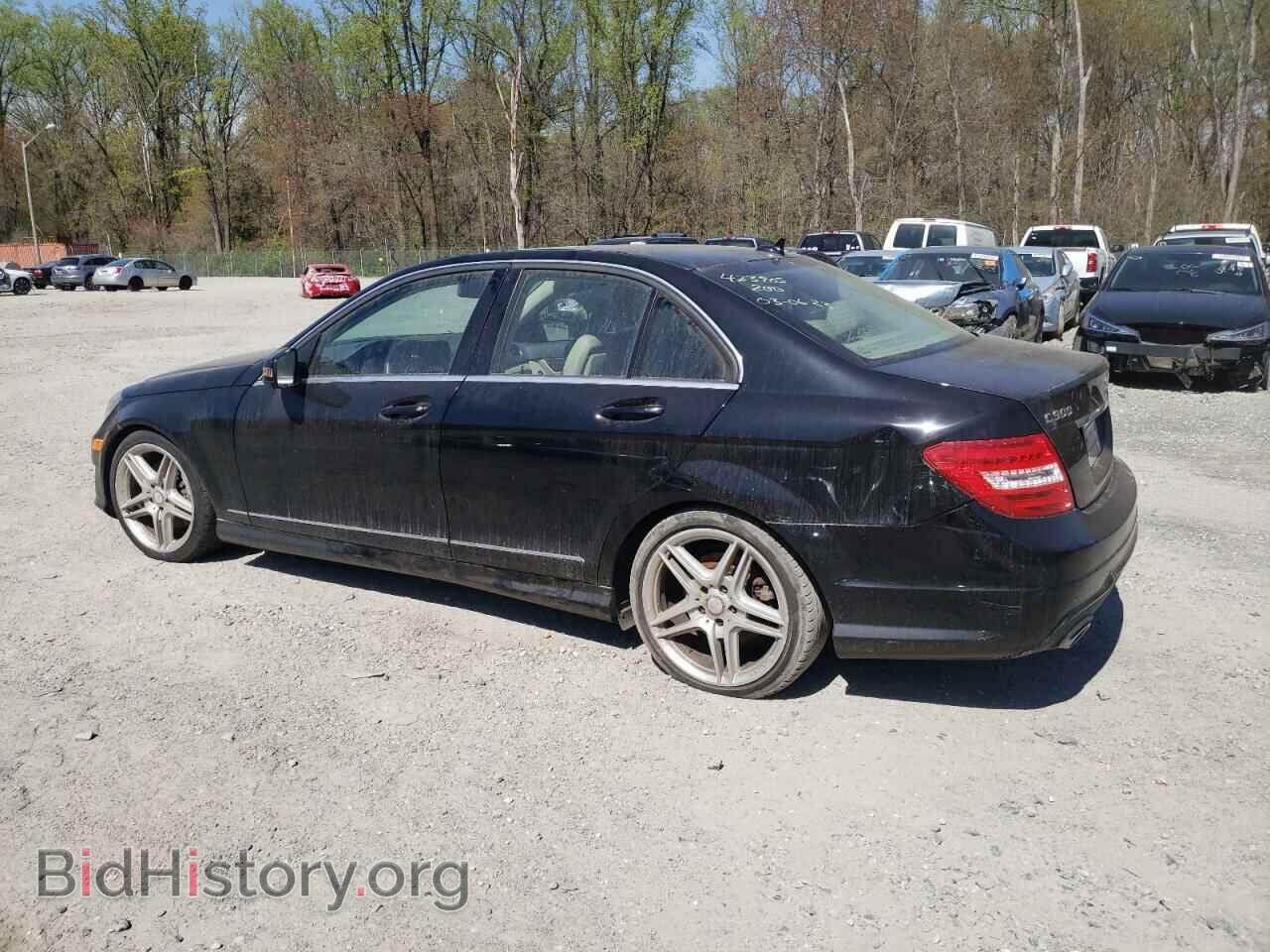 2013 MERCEDES-BENZ C-CLASS - VIN: WDDGF8ABXDR286927 - Фото 2