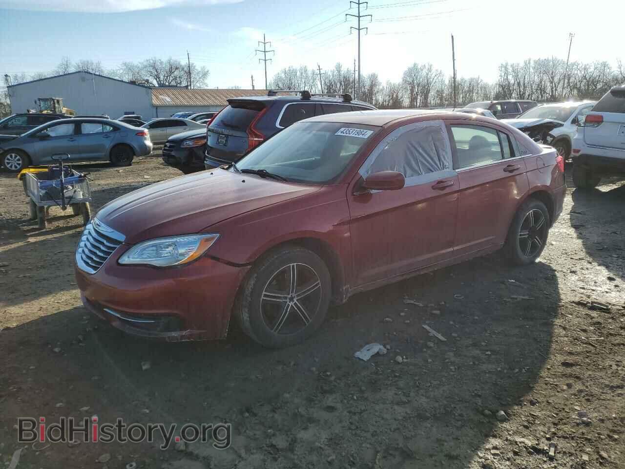 Photo 1C3BC4FB0BN545920 - CHRYSLER 200 2011