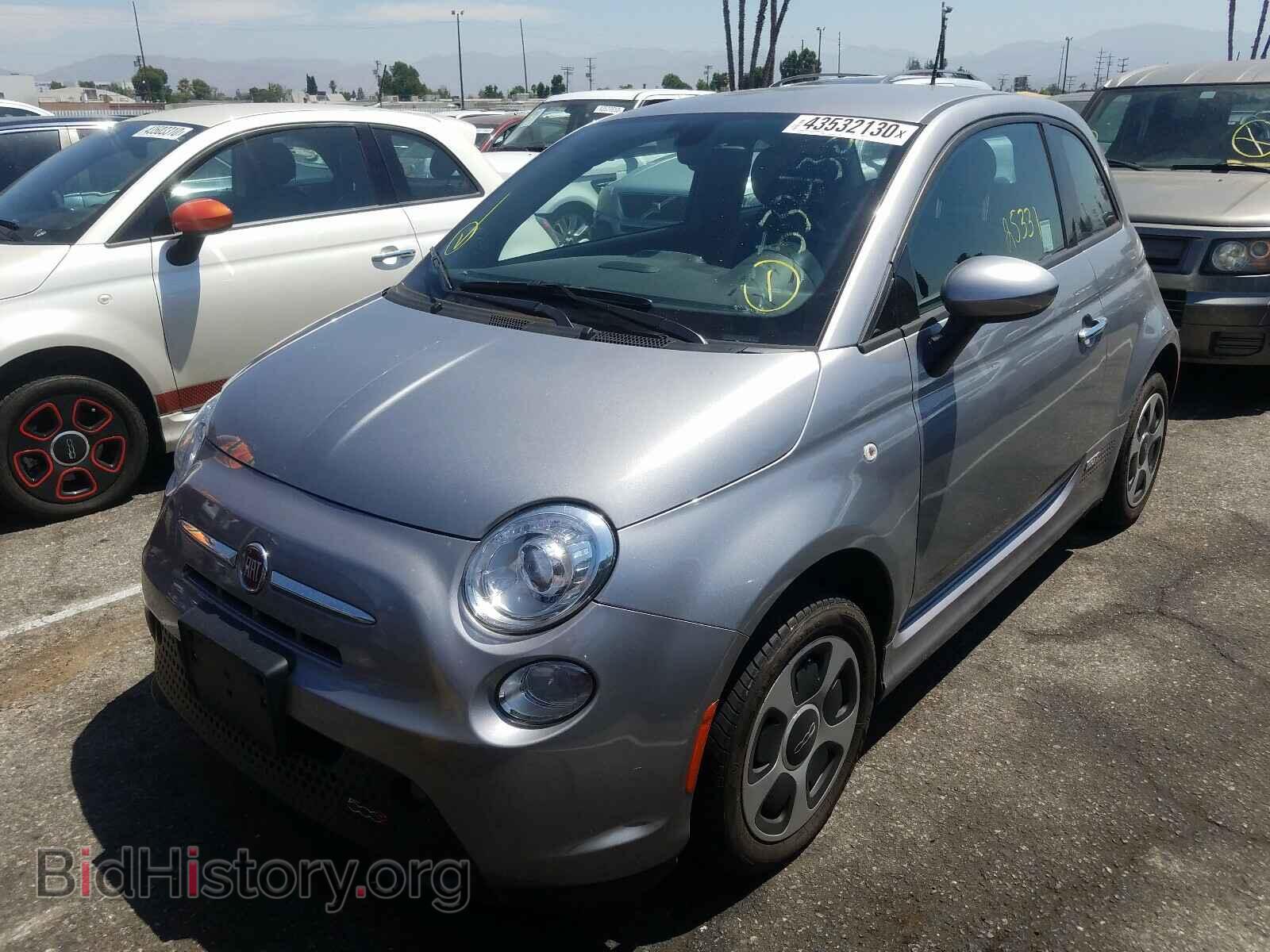 2017 FIAT 500 - VIN: 3C3CFFGE9HT654255 - Фото 2