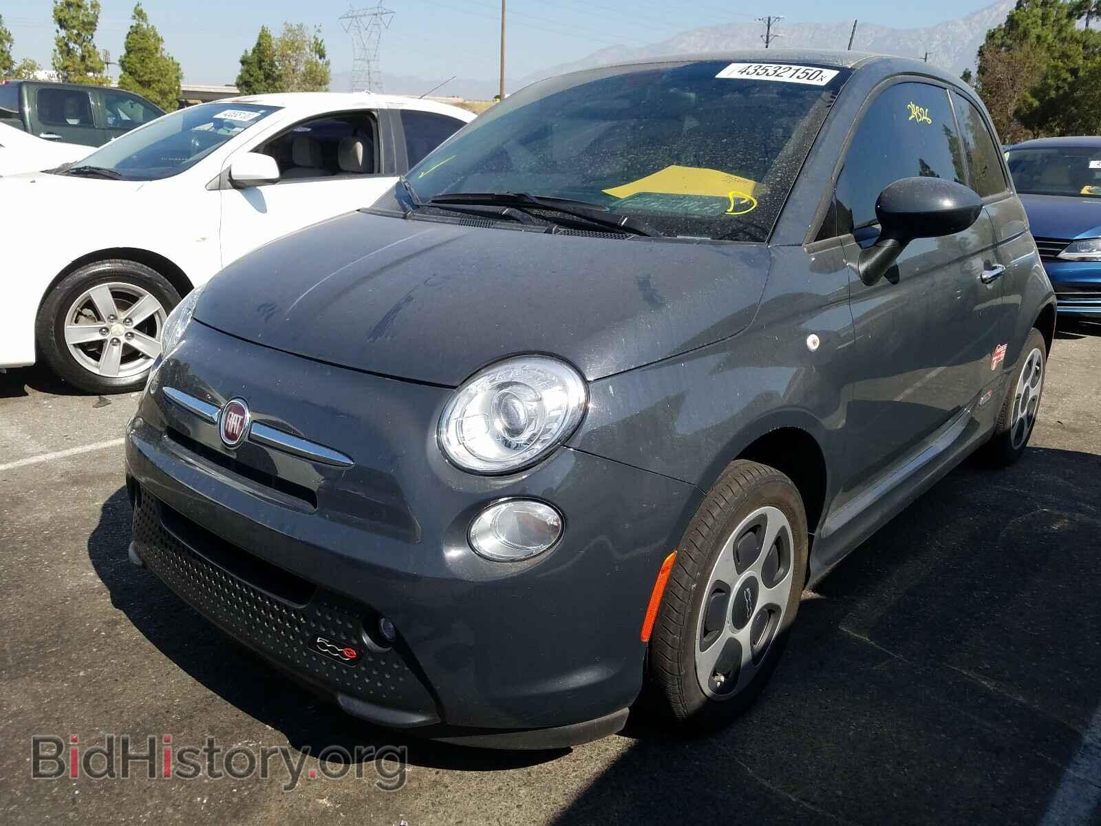 2017 FIAT 500 - VIN: 3C3CFFGEXHT661523 - Photo 2