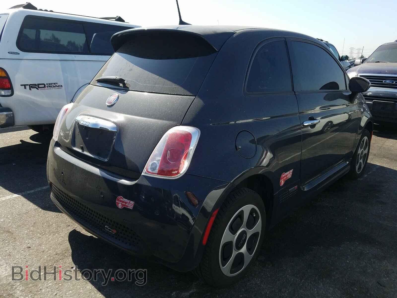 2017 FIAT 500 - VIN: 3C3CFFGEXHT661523 - Photo 4