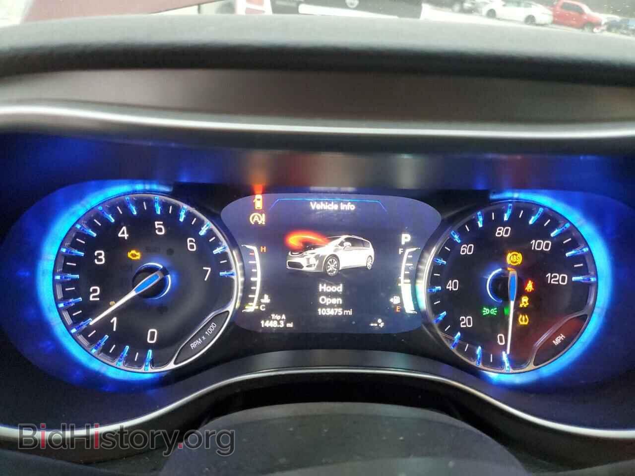 2017 CHRYSLER PACIFICA - VIN: 2C4RC1GG7HR804059 - Фото 9