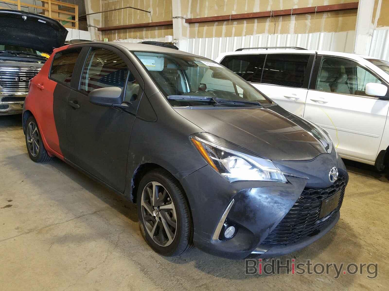 Photo VNKKTUD31JA095134 - TOYOTA YARIS 2018