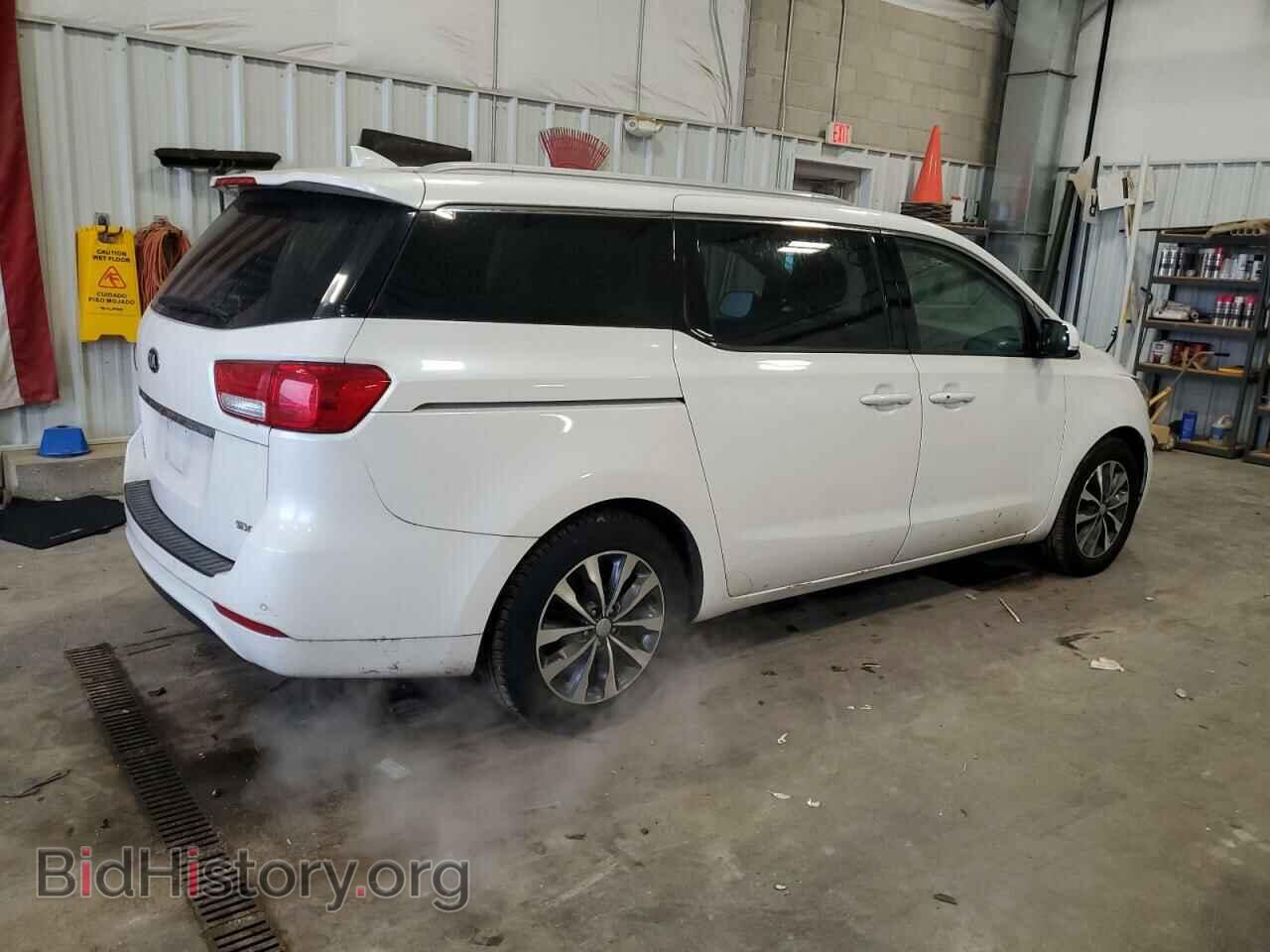 2018 KIA All Models - VIN: KNDMC5C14J6389086 - Photo 3