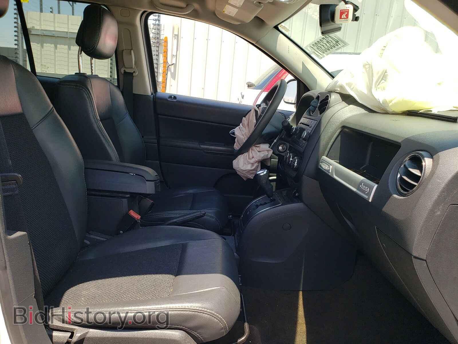 2014 JEEP COMPASS - VIN: 1C4NJCBA4ED848828 - Фото 5