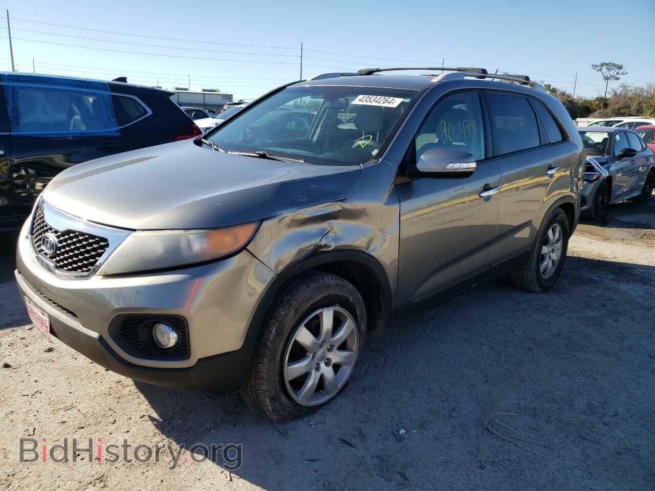 Фотография 5XYKT3A6XDG353074 - KIA SORENTO 2013