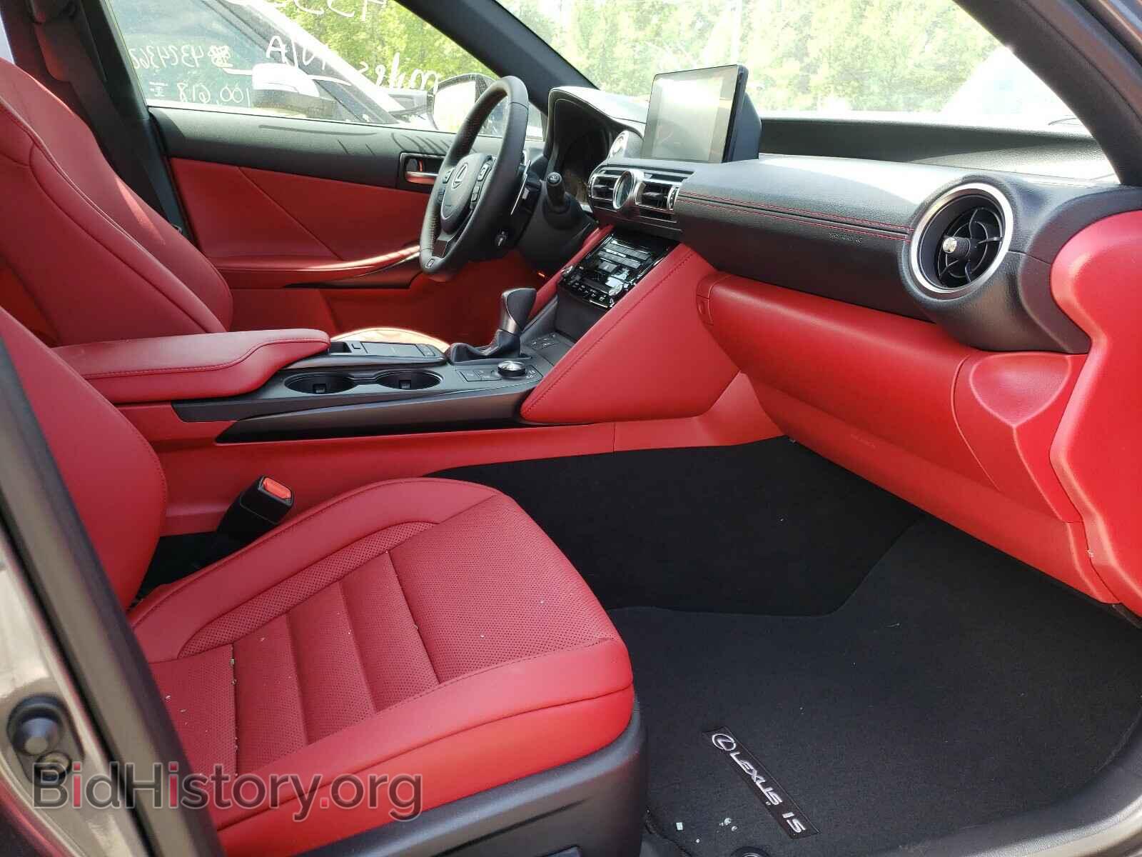 2021 LEXUS IS - VIN: JTHGZ1E20M5020180 - Photo 5