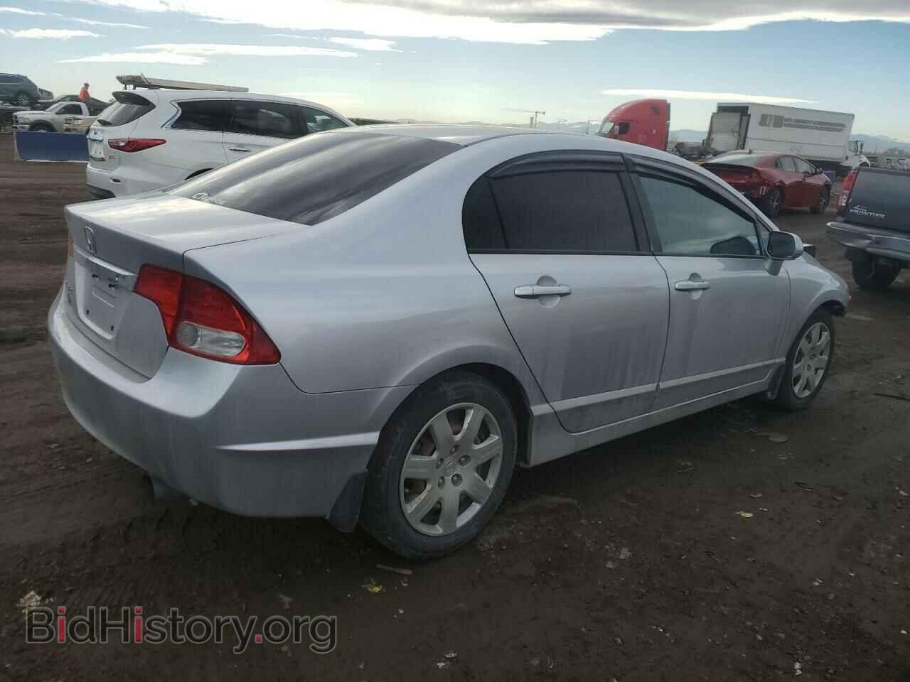 2010 HONDA CIVIC - VIN: 19XFA1E56AE021736 - Фото 3