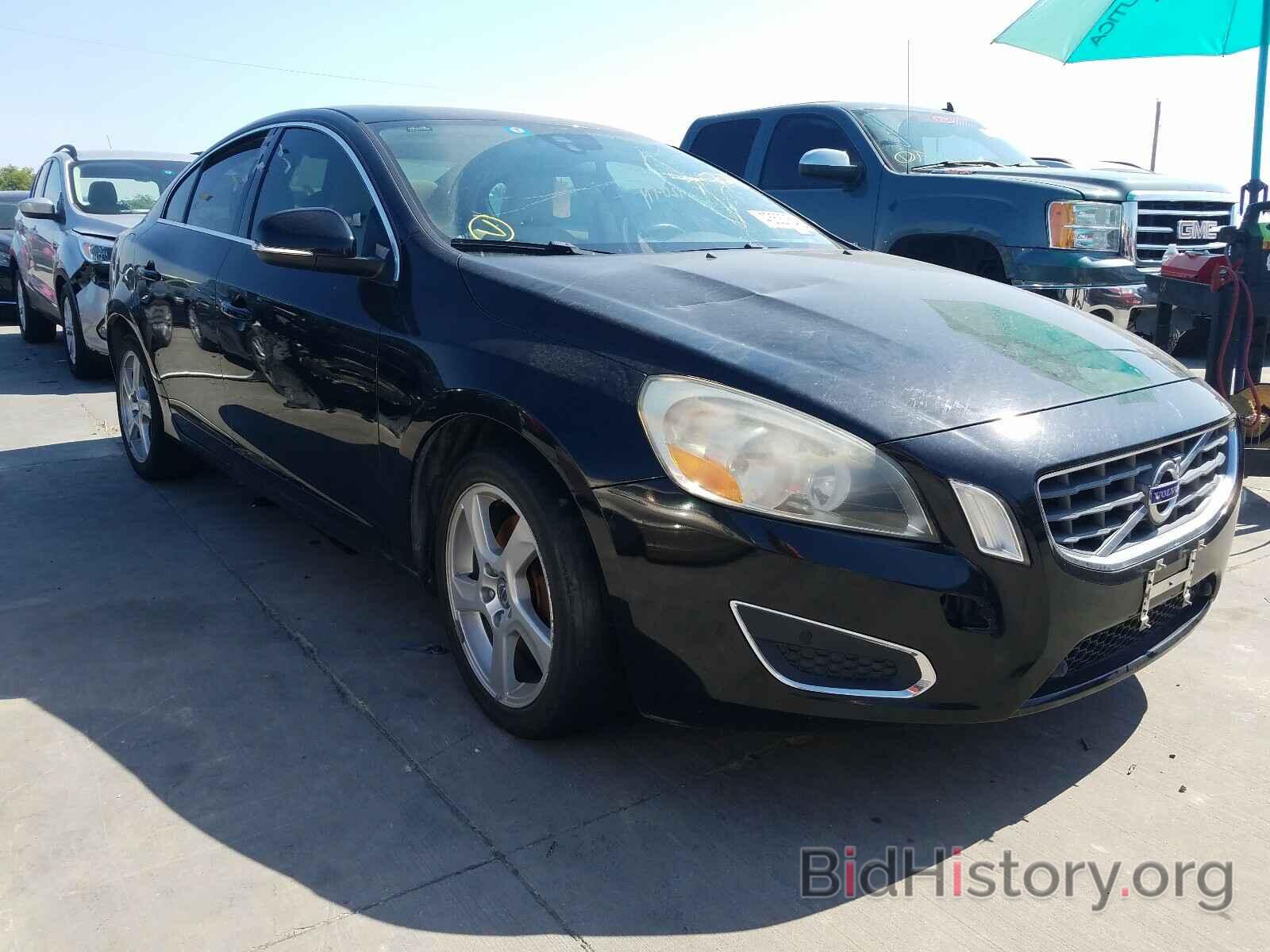 Photo YV1622FS5C2080245 - VOLVO S60 2012