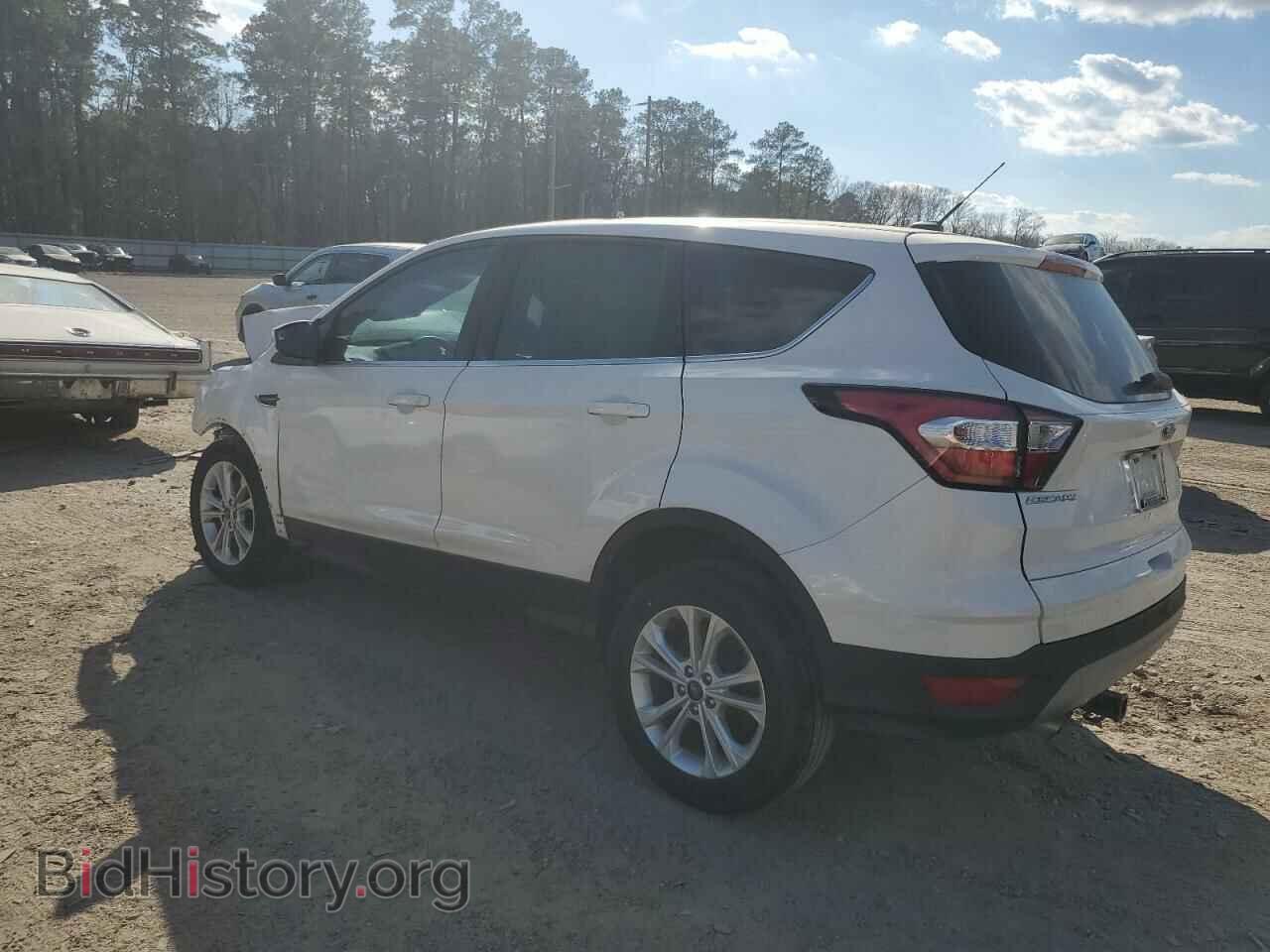 2017 FORD ESCAPE - VIN: 1FMCU0GD3HUC34000 - Фото 2