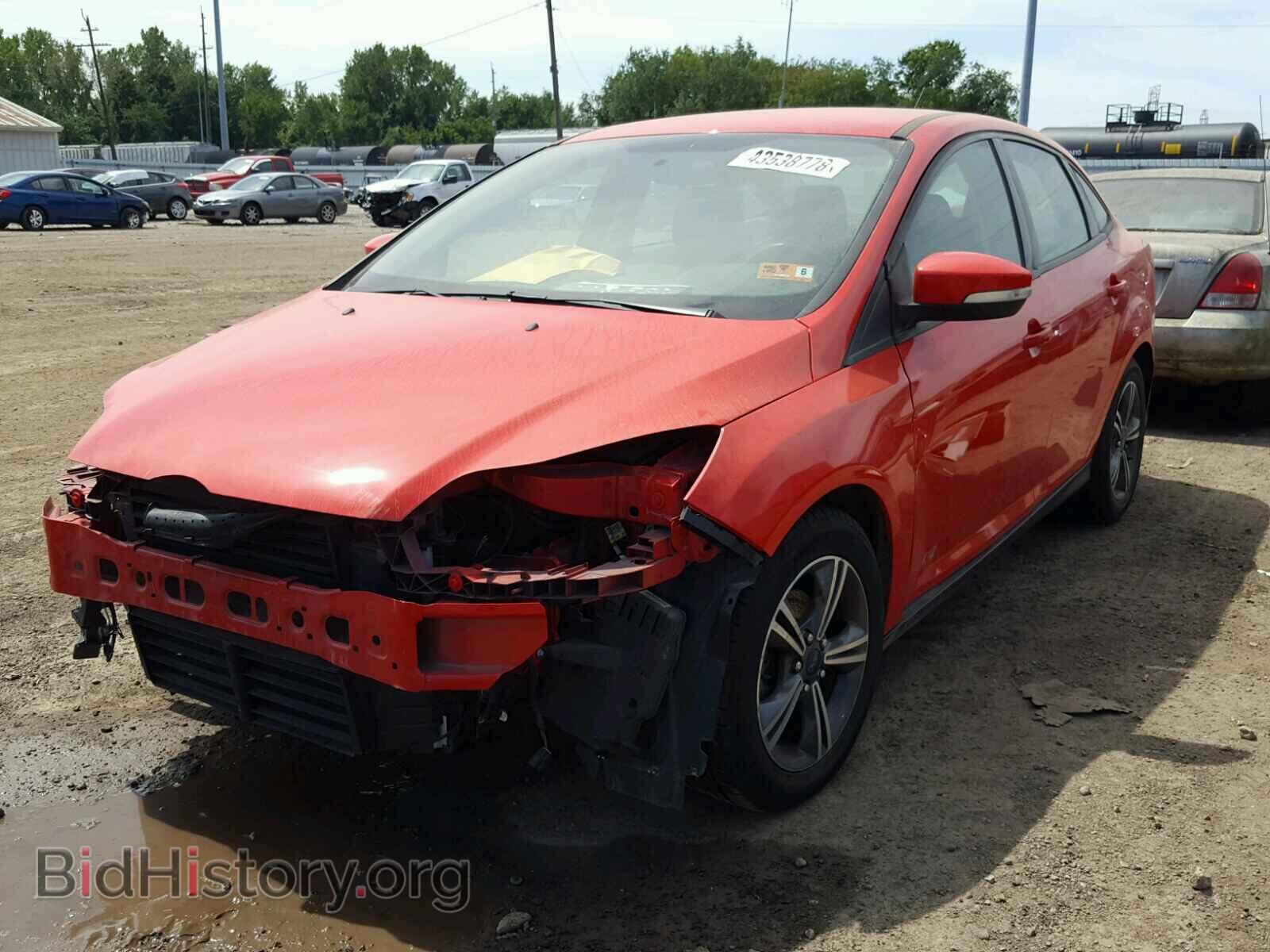 2014 FORD FOCUS - VIN: 1FADP3F28EL160498 - Фото 2