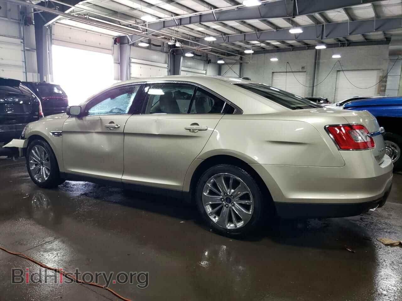 2011 FORD TAURUS - VIN: 1FAHP2FW3BG125905 - Photo 2