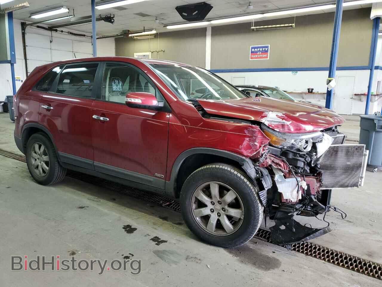 2011 KIA SORENTO - VIN: 5XYKTCA11BG007514 - Фото 4