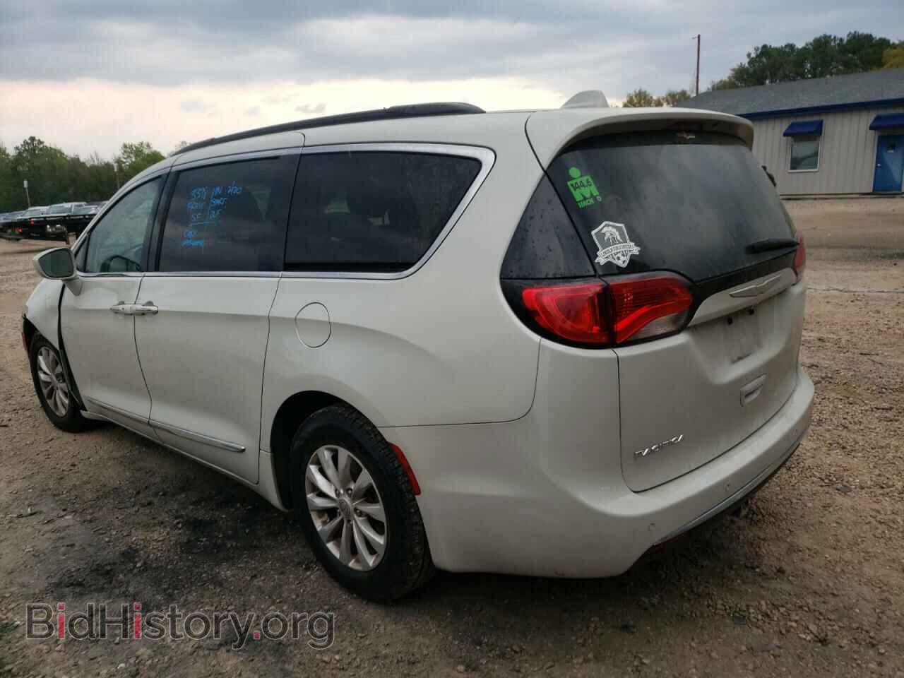 2017 CHRYSLER PACIFICA - VIN: 2C4RC1BG0HR583752 - Photo 2
