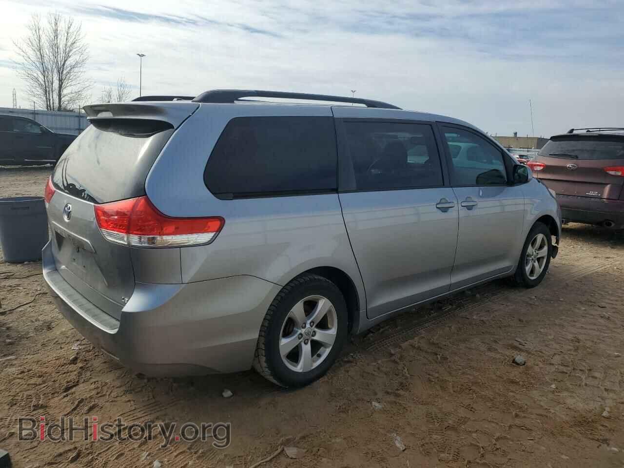 2012 TOYOTA All Models - VIN: 5TDKK3DC5CS185611 - Фото 3