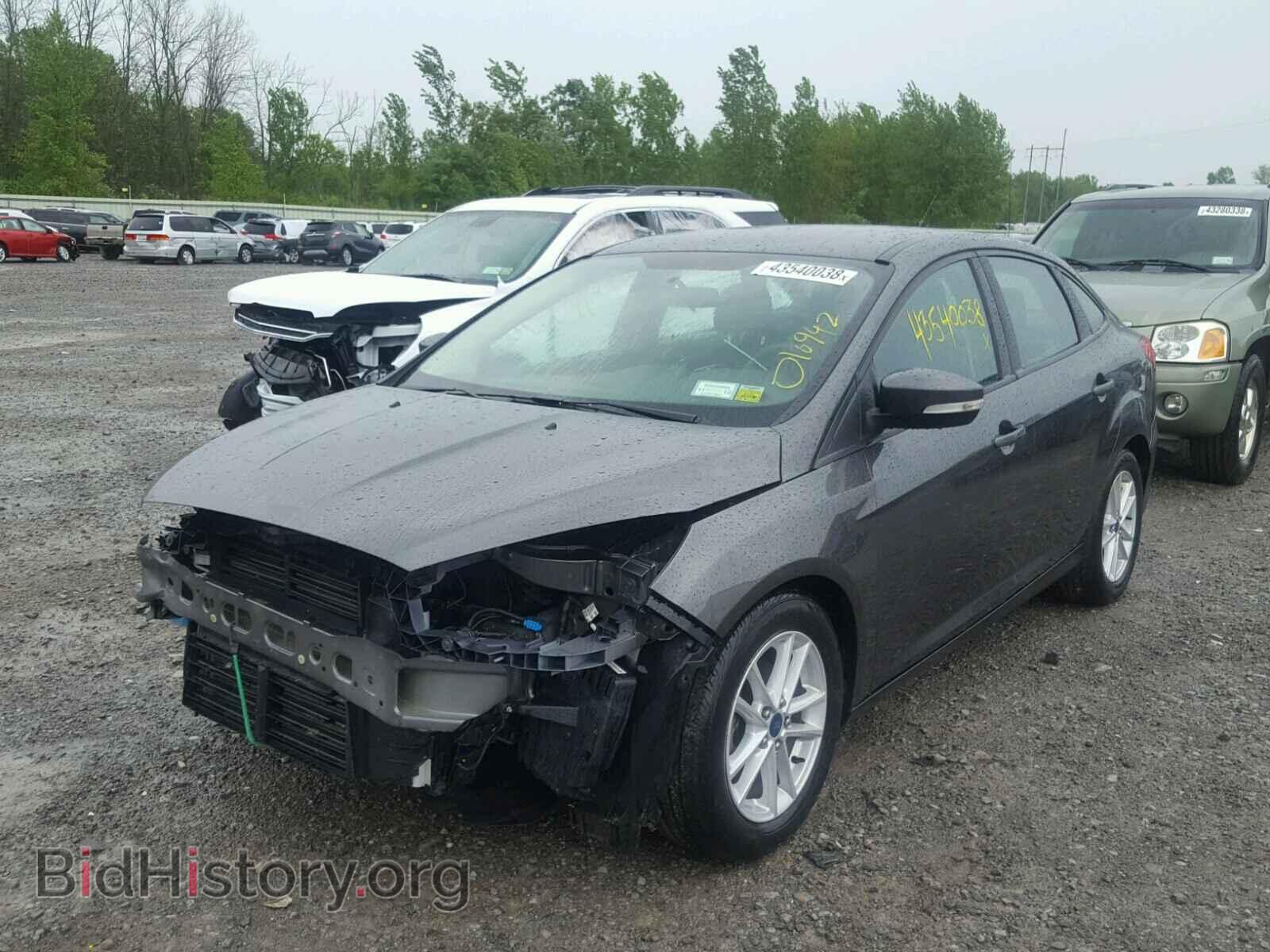 2016 FORD FOCUS - VIN: 1FADP3F27GL266847 - Photo 2