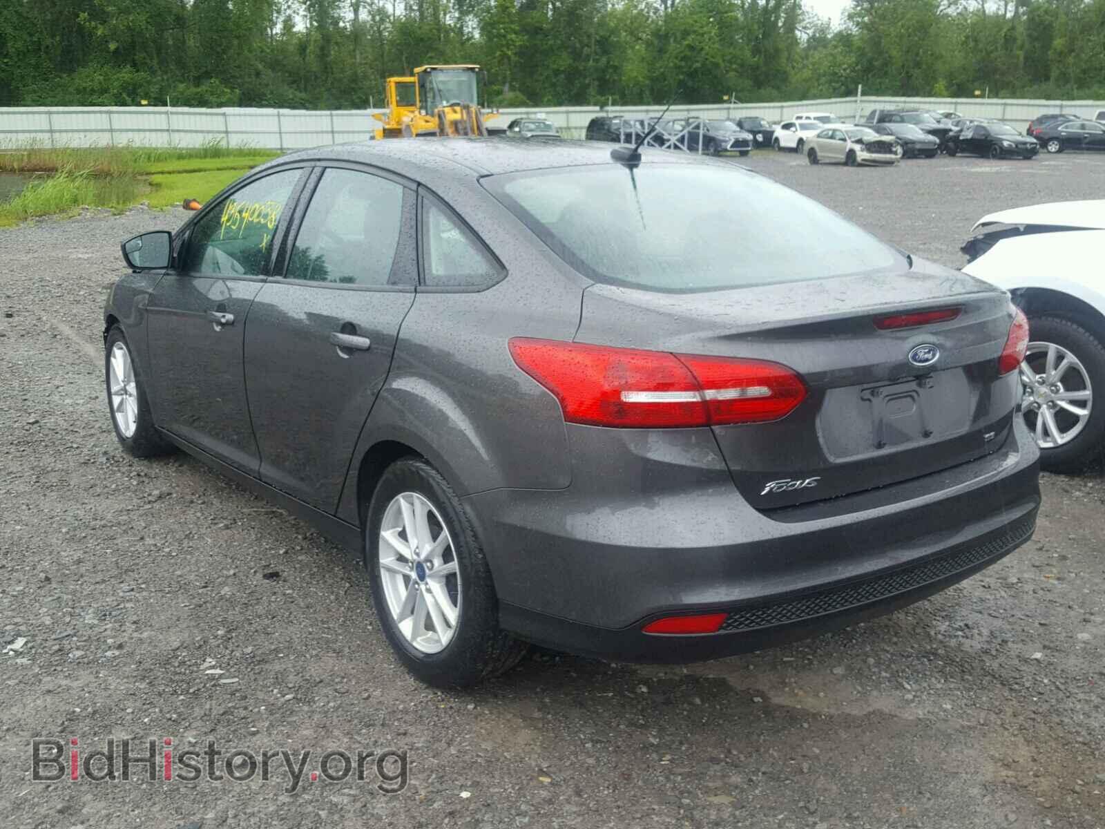 2016 FORD FOCUS - VIN: 1FADP3F27GL266847 - Photo 3