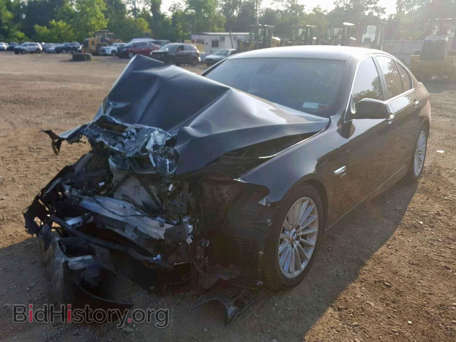 2011 BMW 535 XI - VIN: WBAFU7C52BC779043 - Фото 2