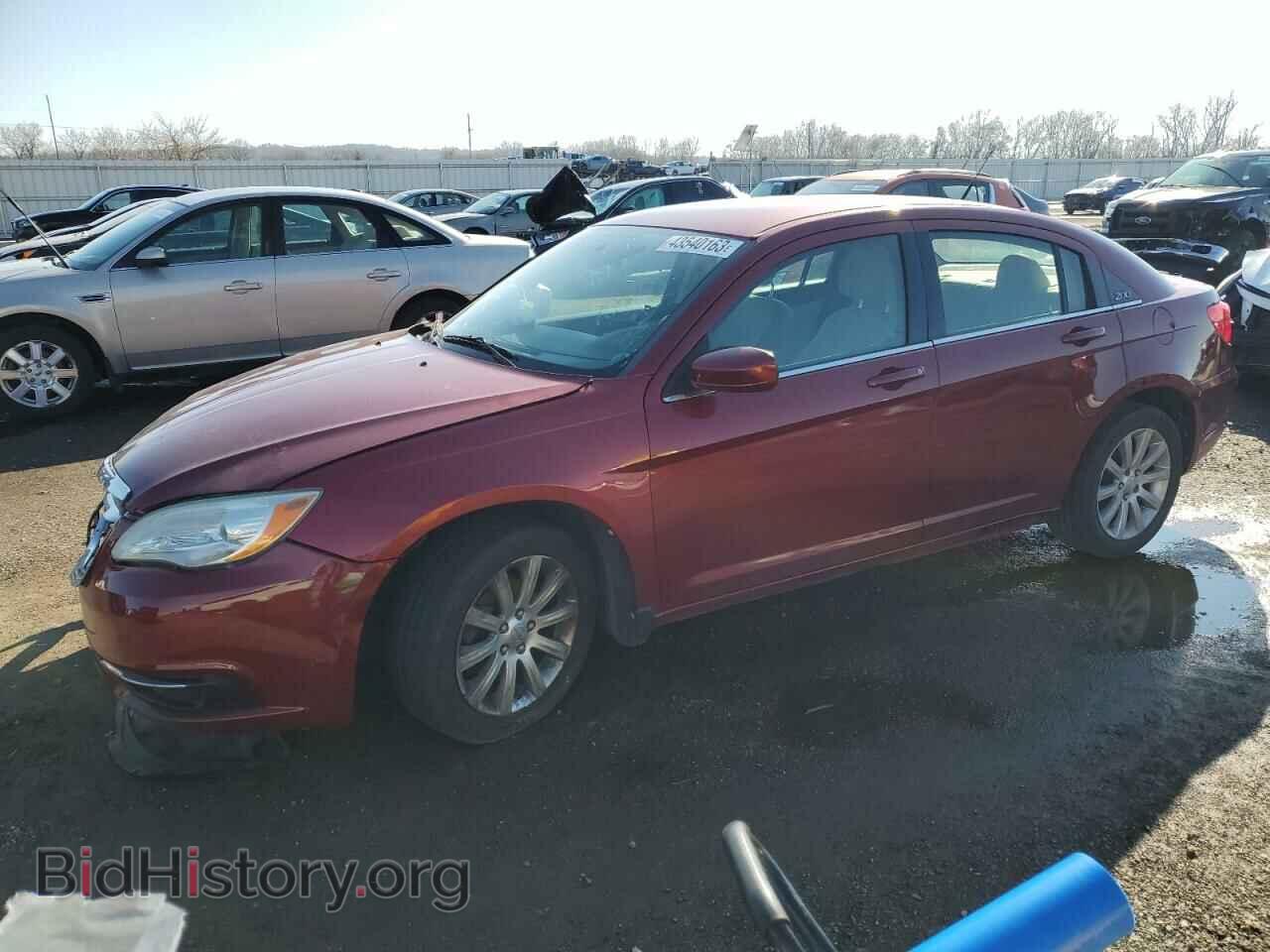 Photo 1C3BC1FB9BN527799 - CHRYSLER 200 2011