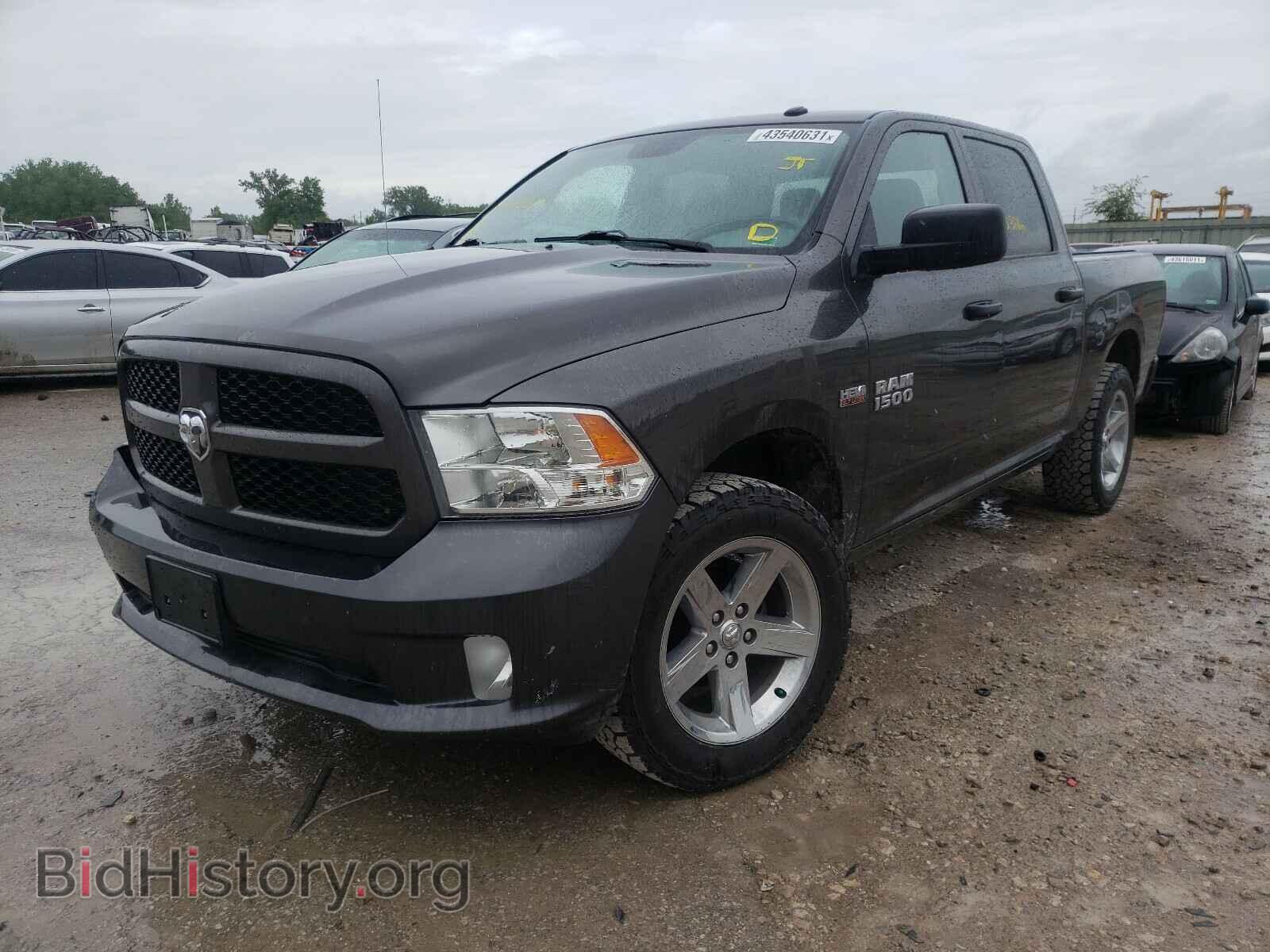 2017 RAM 1500 - VIN: 3C6RR7KT2HG739270 - Фото 2