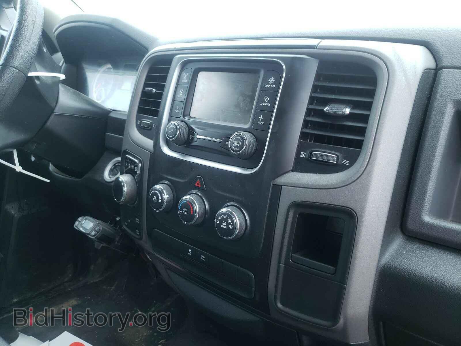 2017 RAM 1500 - VIN: 3C6RR7KT2HG739270 - Фото 9