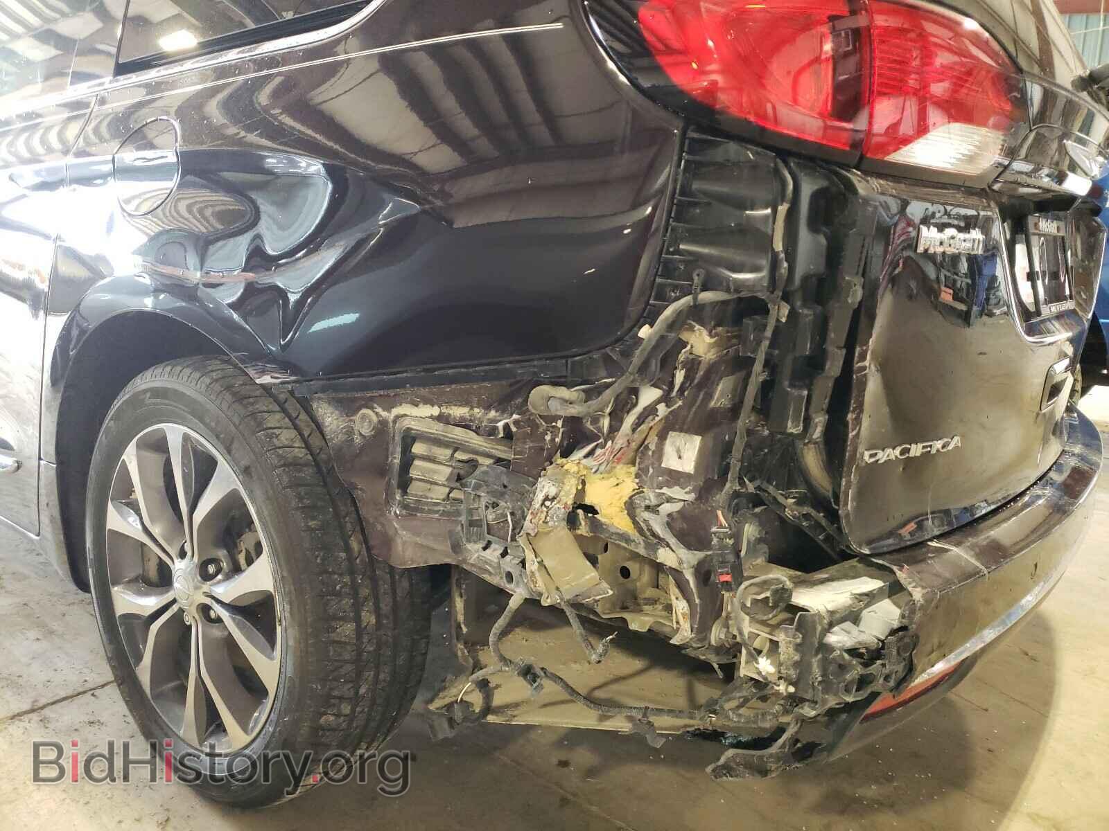 2017 CHRYSLER PACIFICA - VIN: 2C4RC1GG0HR544894 - Photo 9