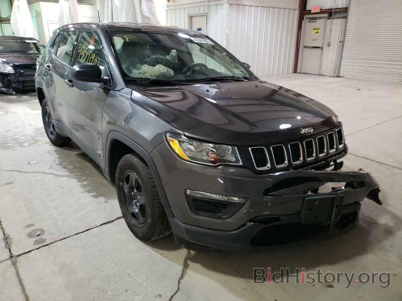 Фотография 3C4NJCAB6JT300621 - JEEP COMPASS 2018