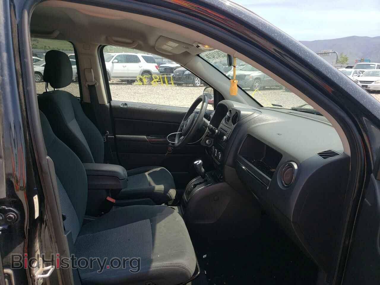 2011 JEEP COMPASS - VIN: 1J4NF1FB2BD141743 - Photo 5