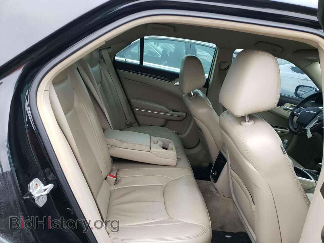 2014 CHRYSLER 300 - VIN: 2C3CCAAG1EH127739 - Фото 10
