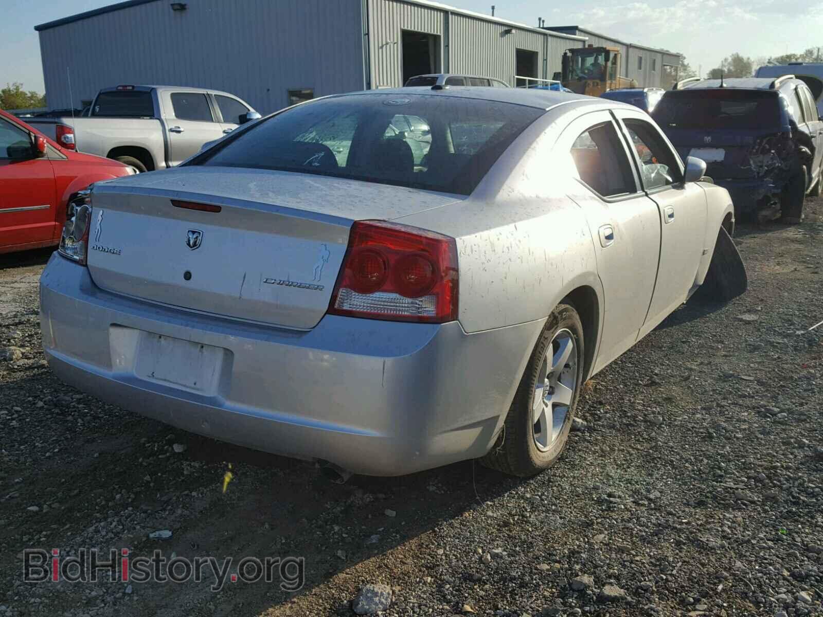 2010 DODGE CHARGER - VIN: 2B3CA2CV2AH300344 - Фото 4