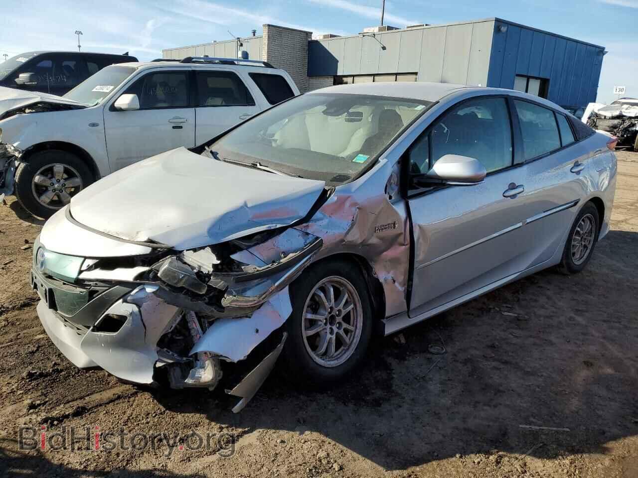 Photo JTDKARFP1J3101465 - TOYOTA PRIUS 2018
