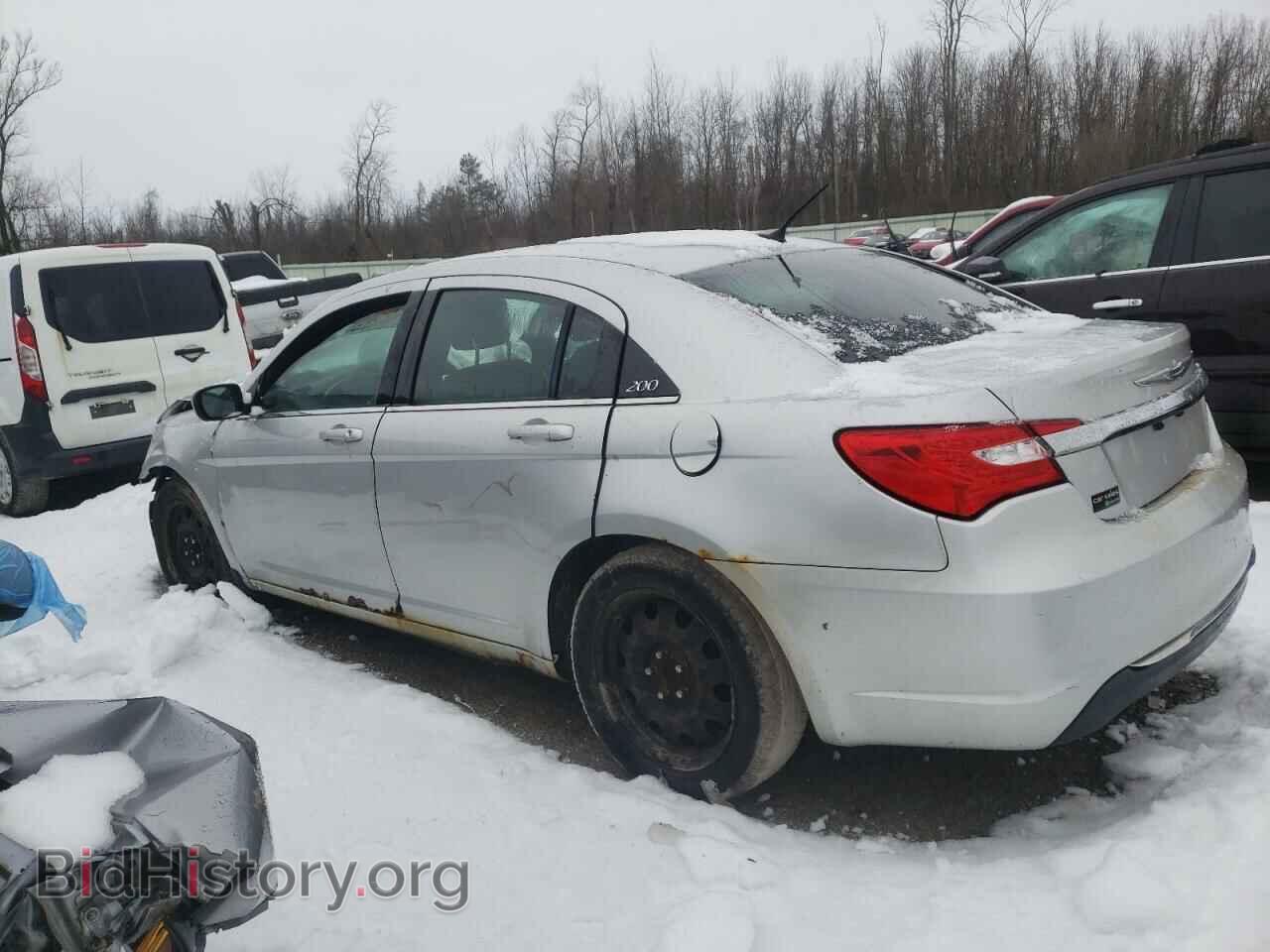 2012 CHRYSLER 200 - VIN: 1C3CCBAB3CN244706 - Photo 2
