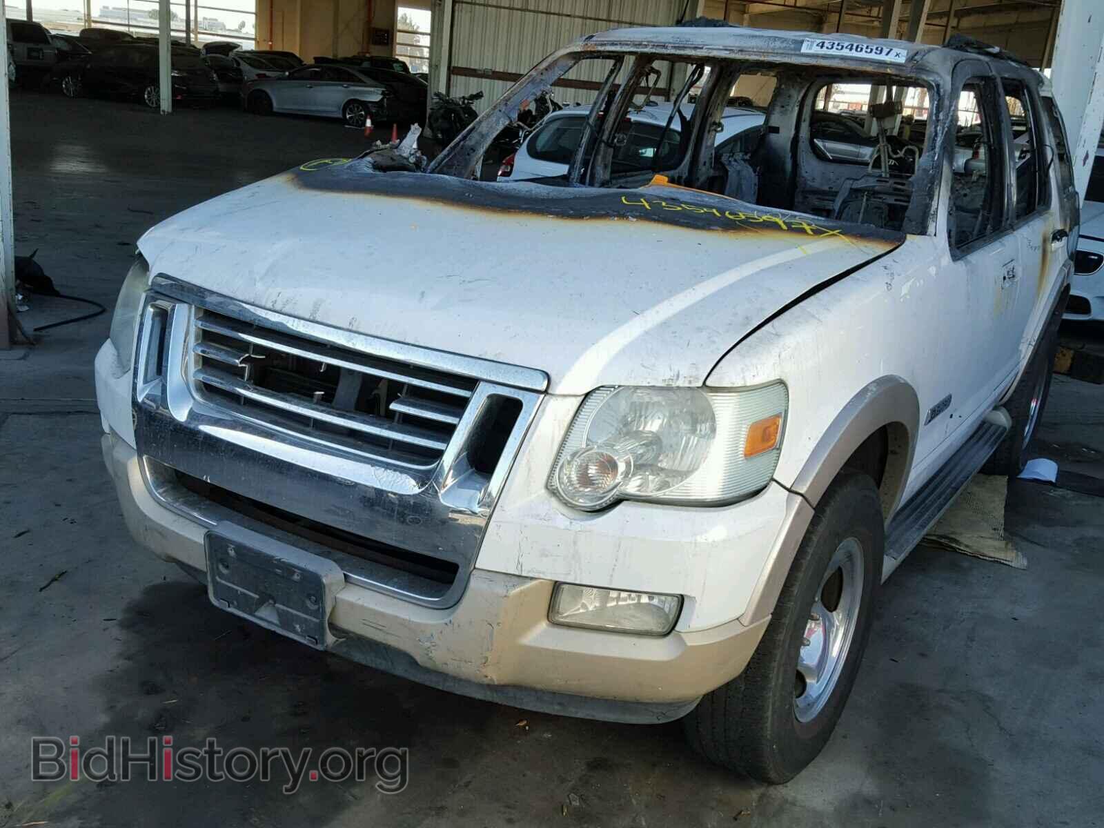 2006 FORD EXPLORER - VIN: 1FMEU64E76UB29563 - Фото 2