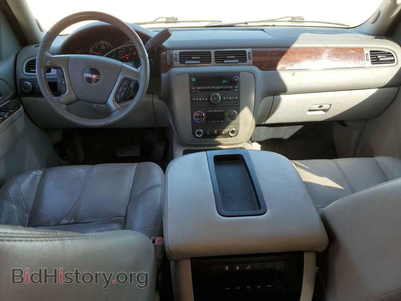 2011 GMC YUKON - VIN: 1GKS1CE06BR284107 - Фото 8
