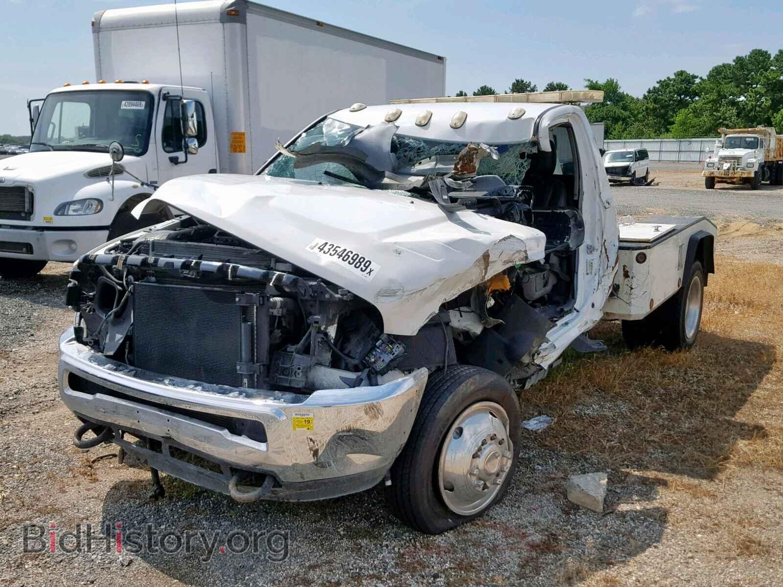 2013 RAM 4500 - VIN: 3C7WRKAL0DG523009 - Фото 2