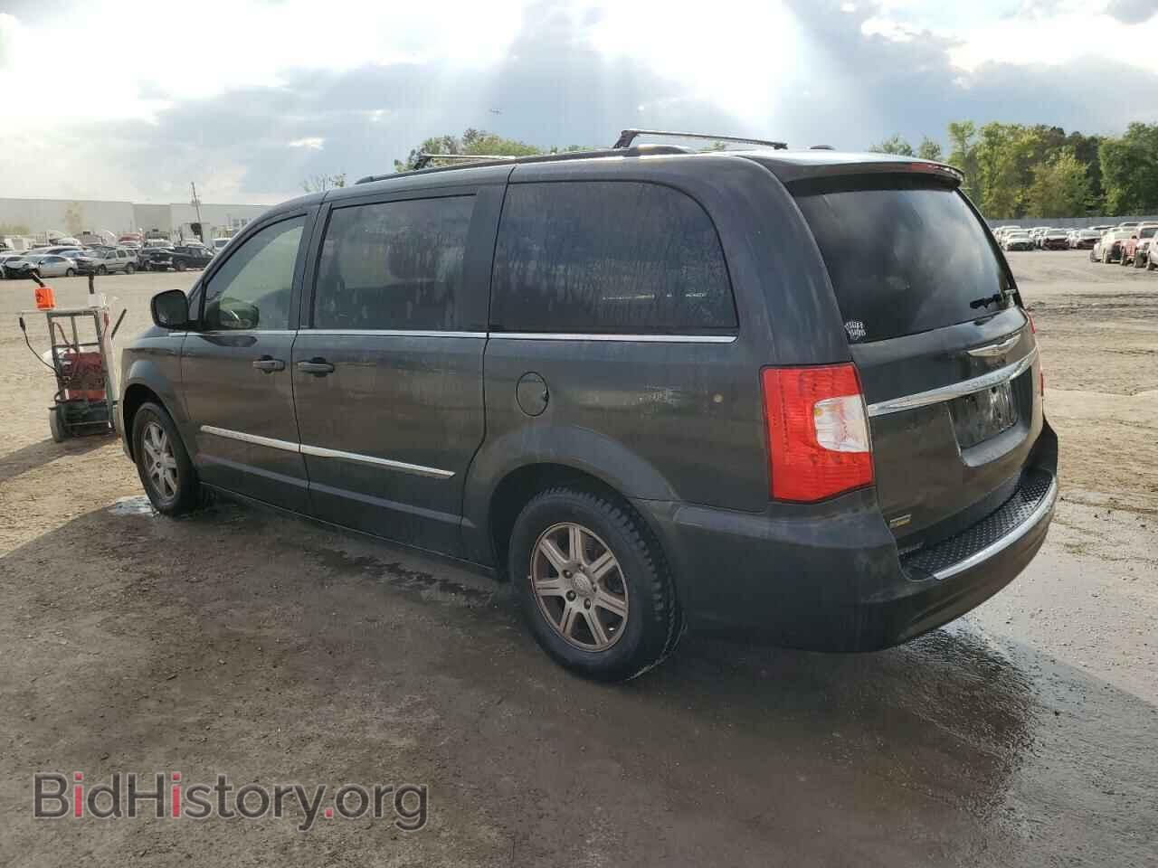 2011 CHRYSLER MINIVAN - VIN: 2A4RR5DG2BR647293 - Photo 2