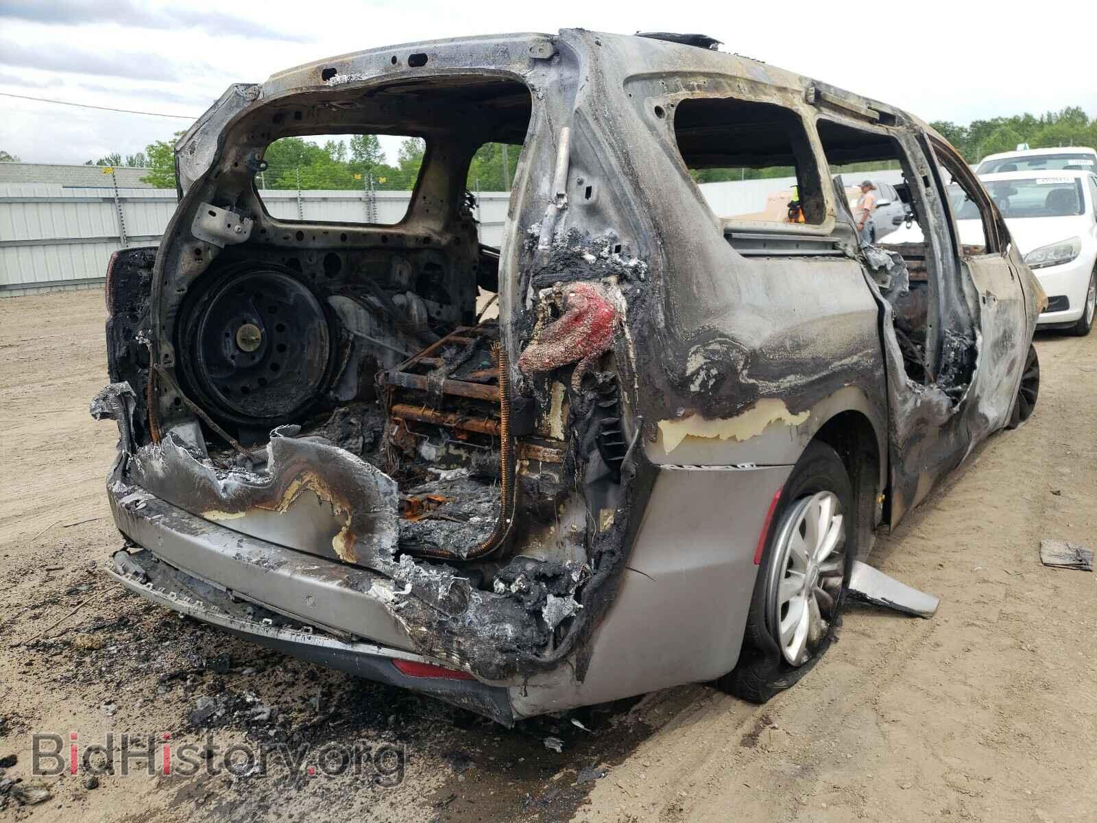 2018 CHRYSLER PACIFICA - VIN: 2C4RC1BG3JR141618 - Фото 4