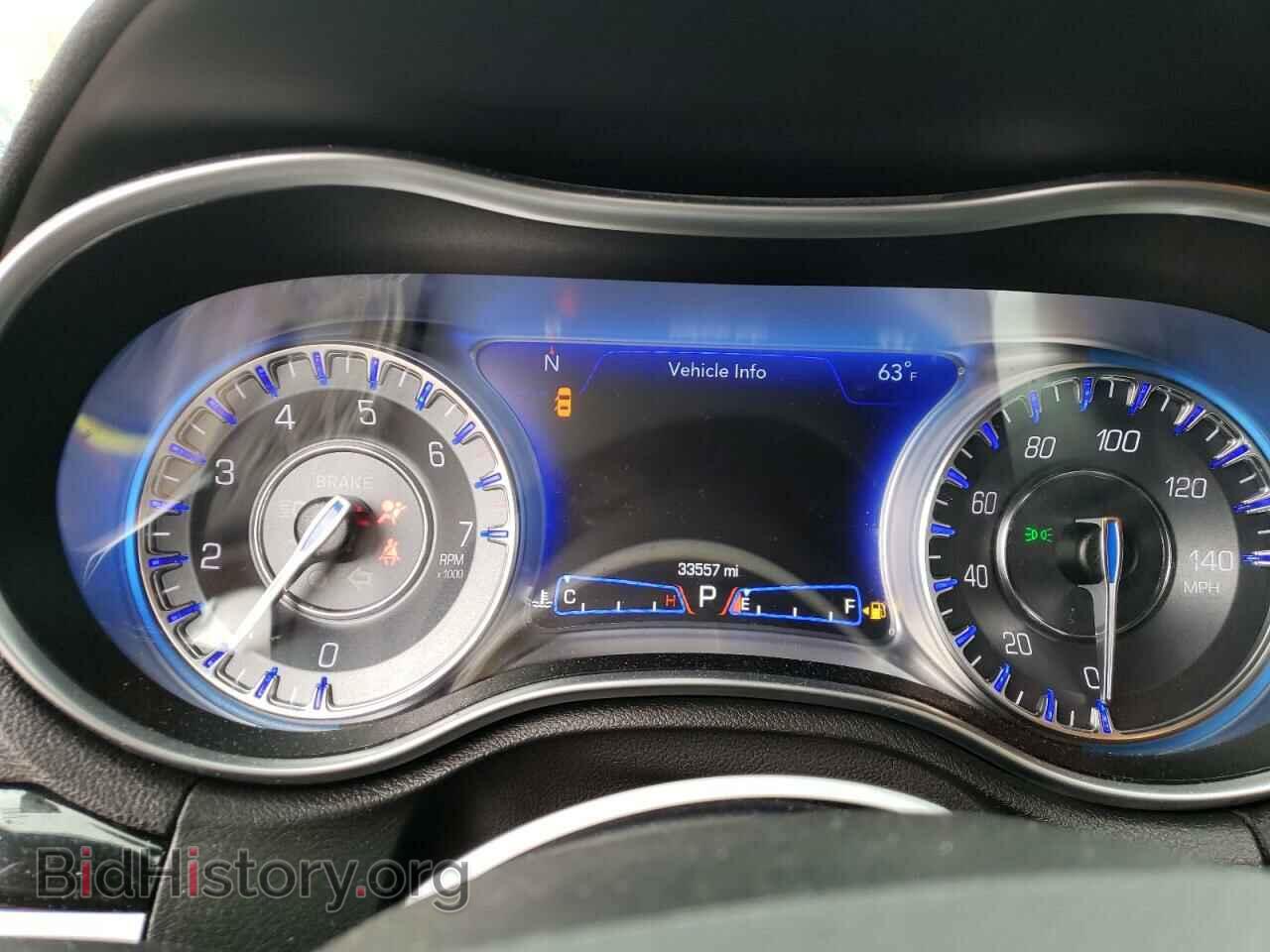 2021 CHRYSLER 300 - VIN: 2C3CCABG0MH620177 - Фото 9