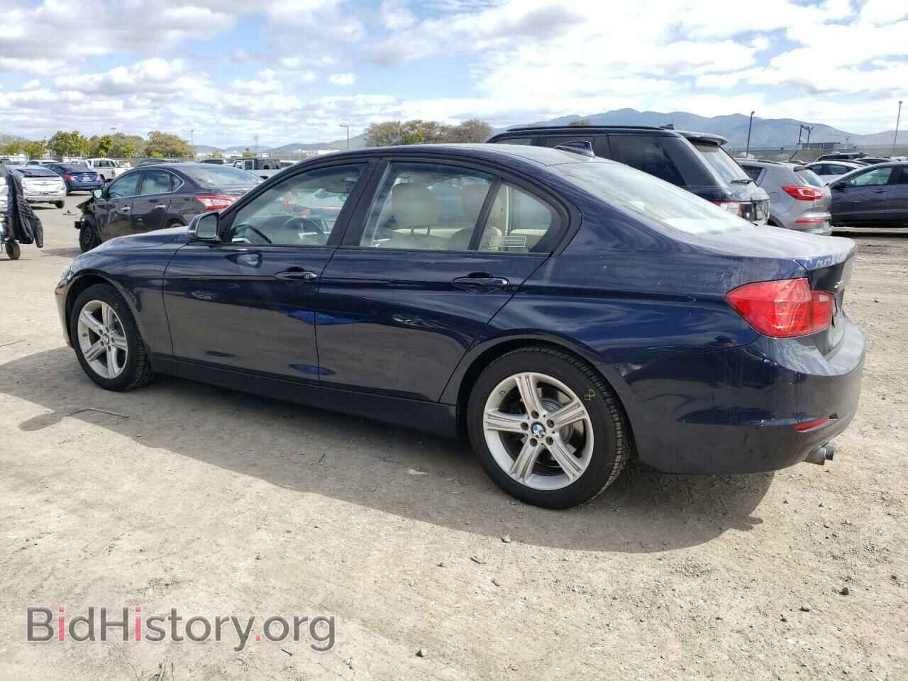 2013 BMW 3 SERIES - VIN: WBA3B3C50DF532171 - Фото 2