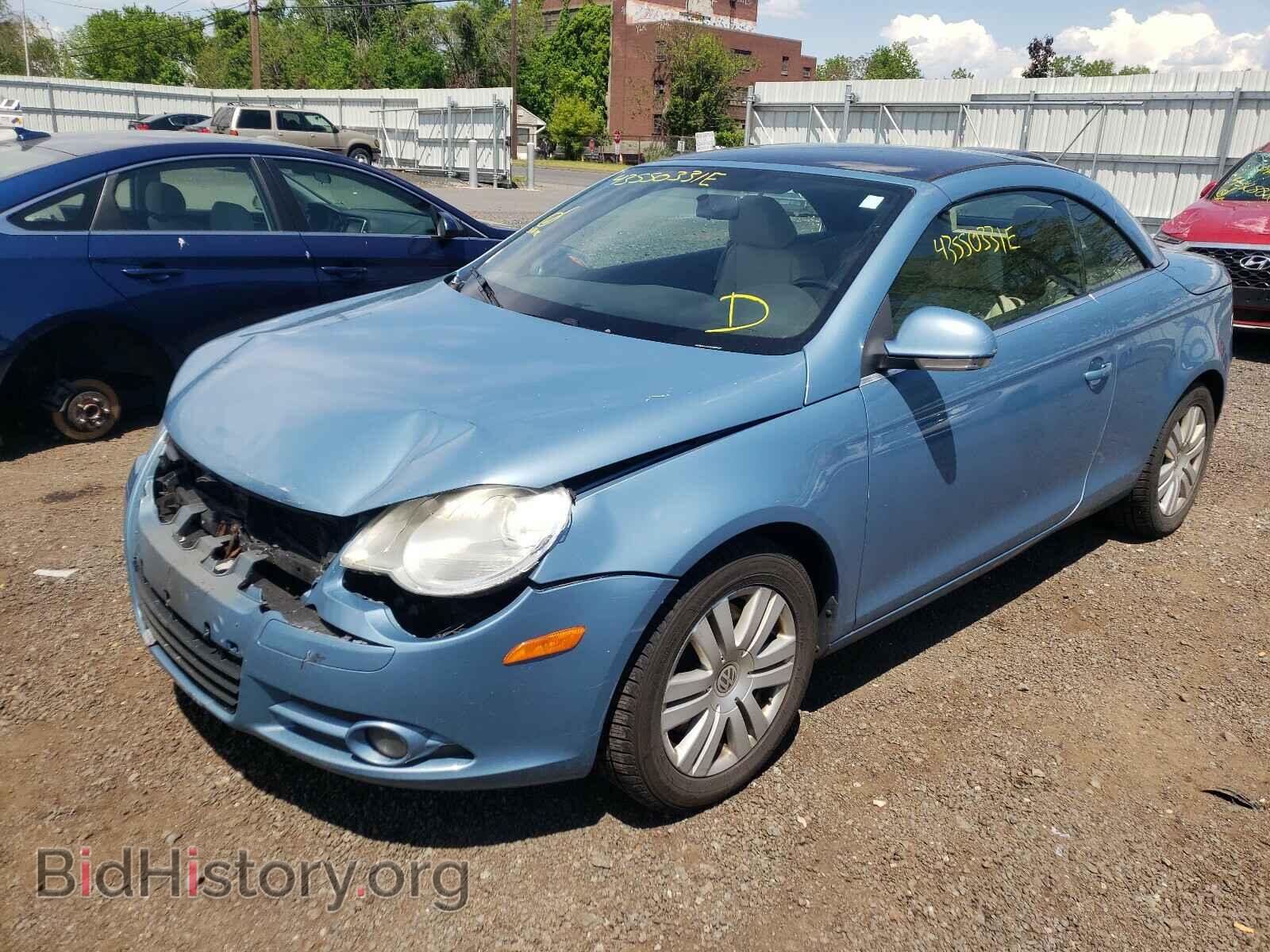 2008 VOLKSWAGEN EOS - VIN: WVWAA71F28V026028 - Фото 2