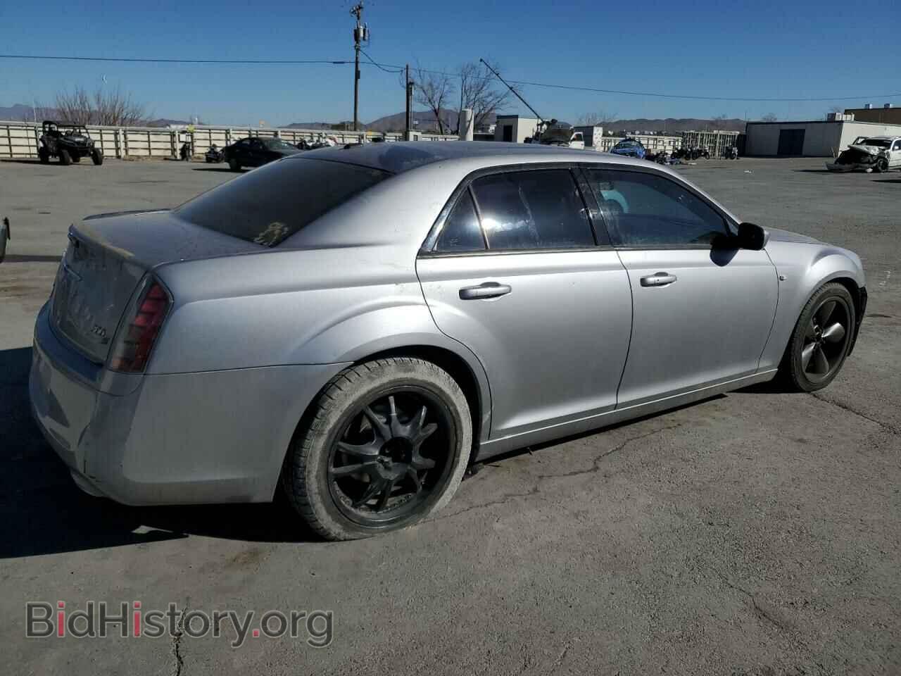 2014 CHRYSLER 300 - VIN: 2C3CCABGXEH375227 - Фото 3